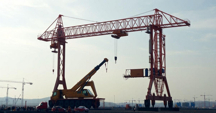 Descubra 7 Vantagens do Pórtico Móvel para Sua Obra